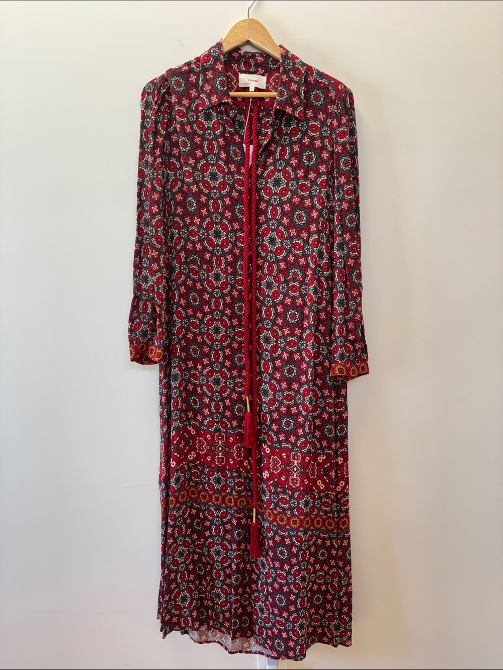 XiRENA Red Floral-Print Long Sleeve Maxi Dress